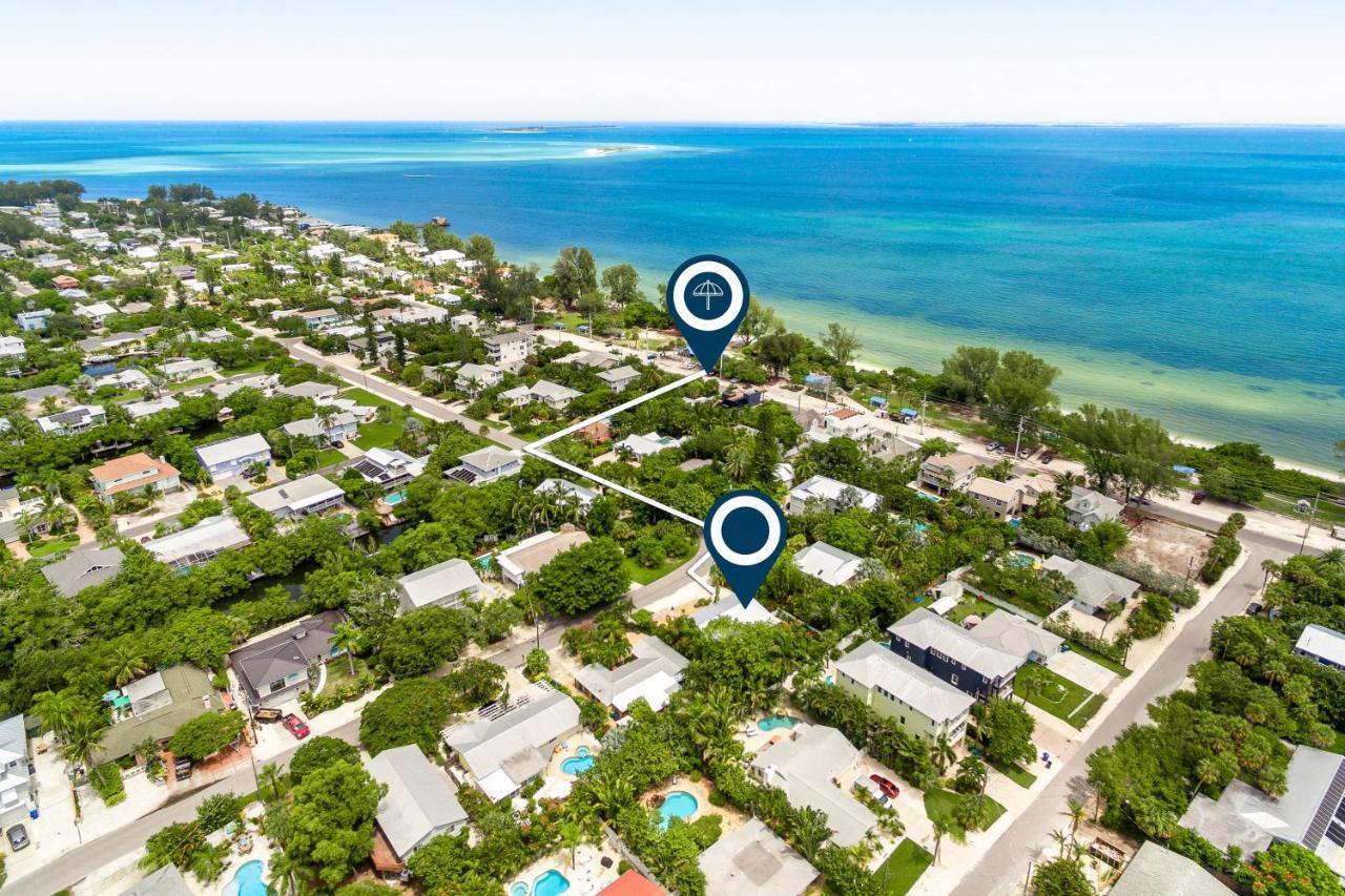 Getaway On Gladiolus Villa Anna Maria Exterior photo