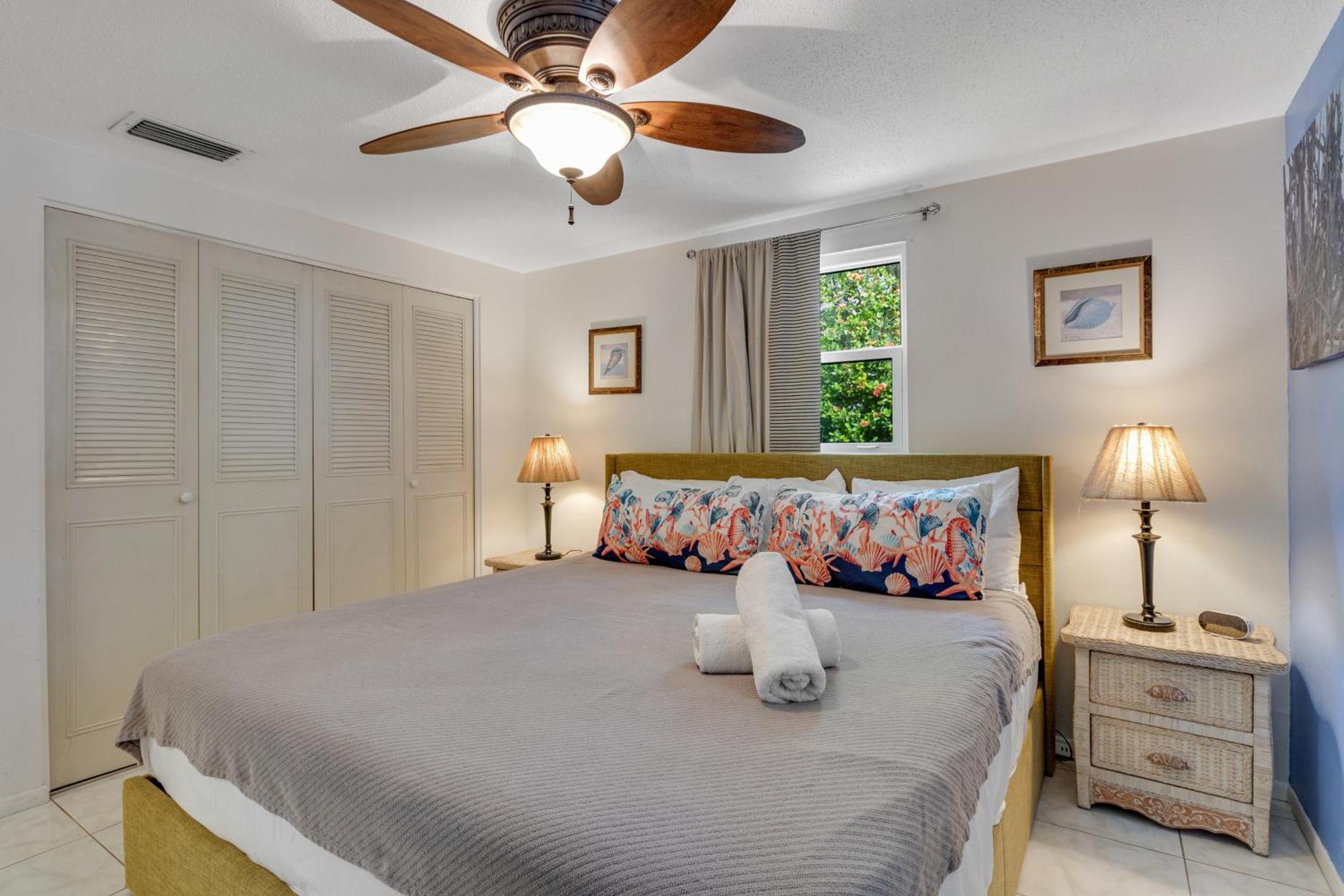 Getaway On Gladiolus Villa Anna Maria Exterior photo