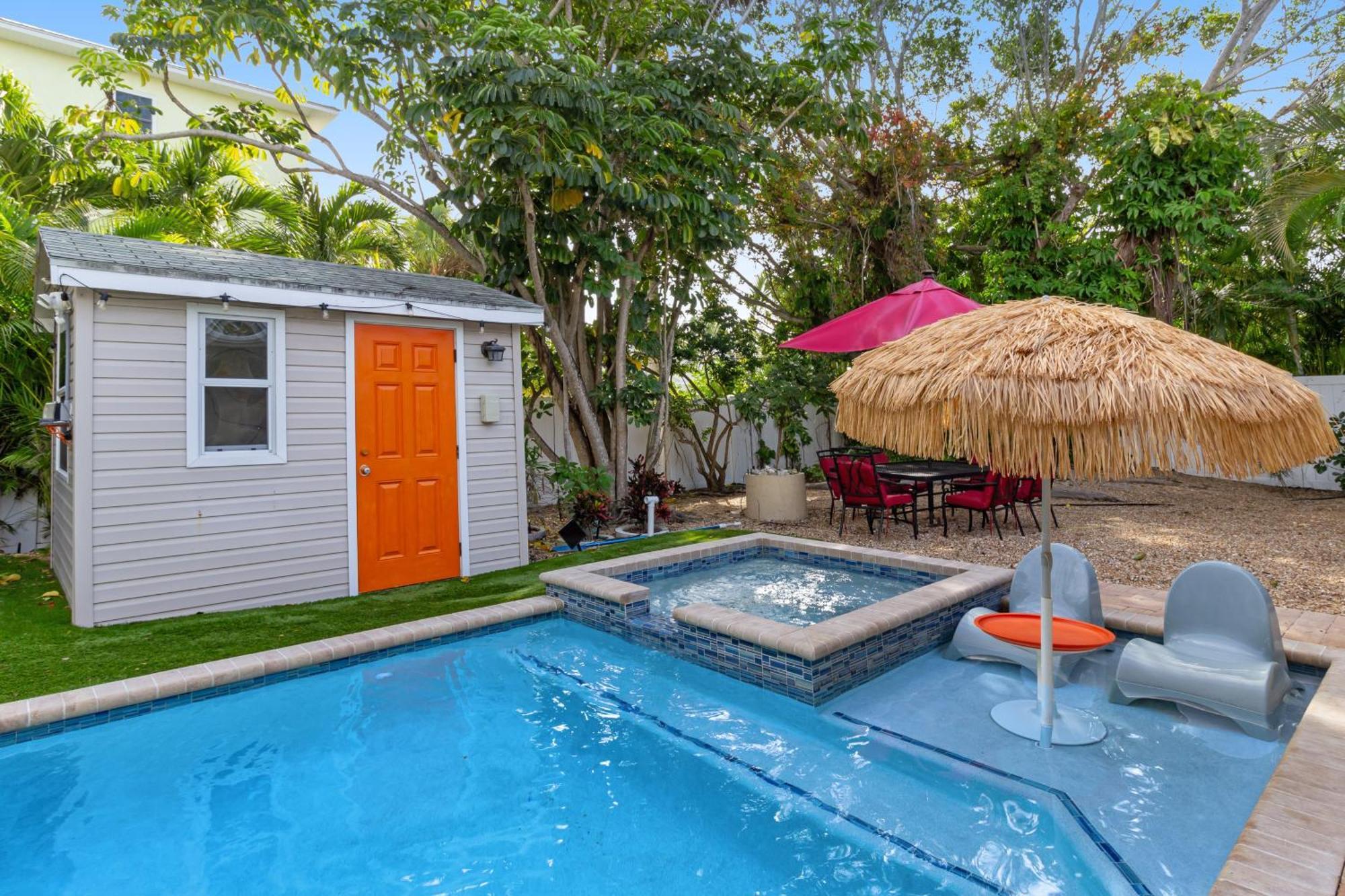 Getaway On Gladiolus Villa Anna Maria Exterior photo