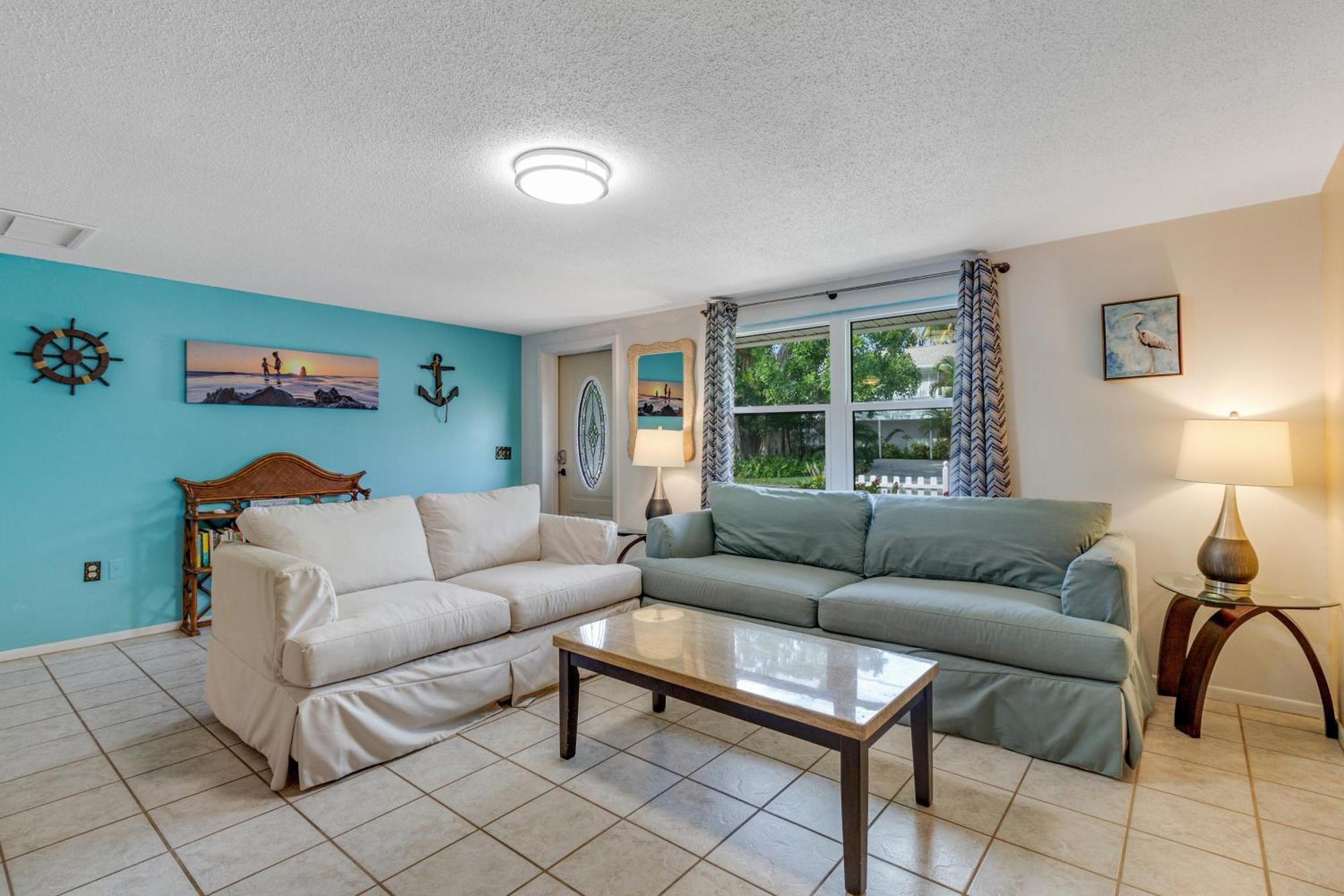 Getaway On Gladiolus Villa Anna Maria Exterior photo