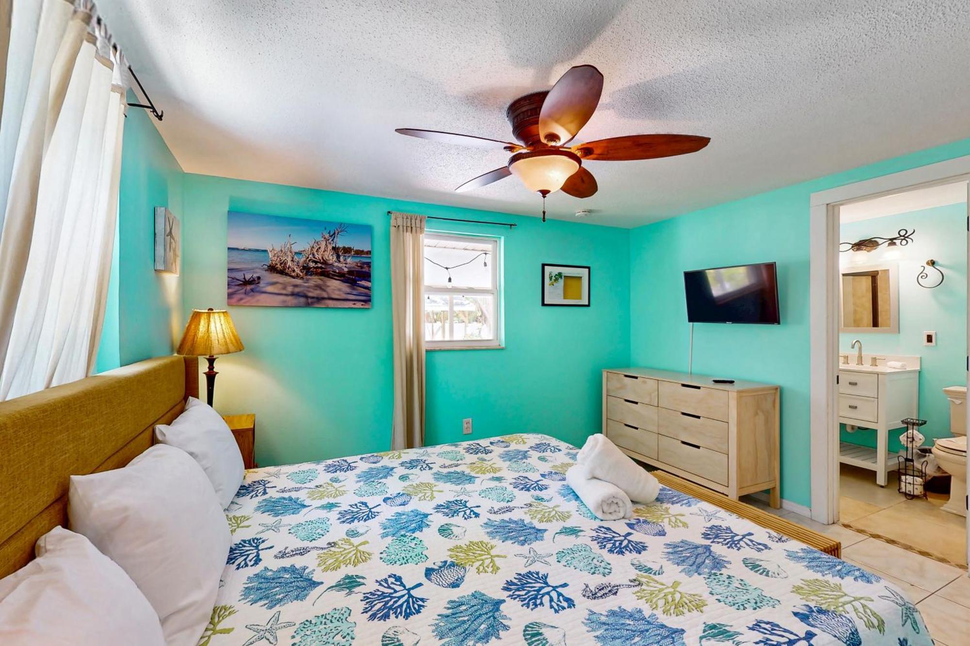 Getaway On Gladiolus Villa Anna Maria Exterior photo